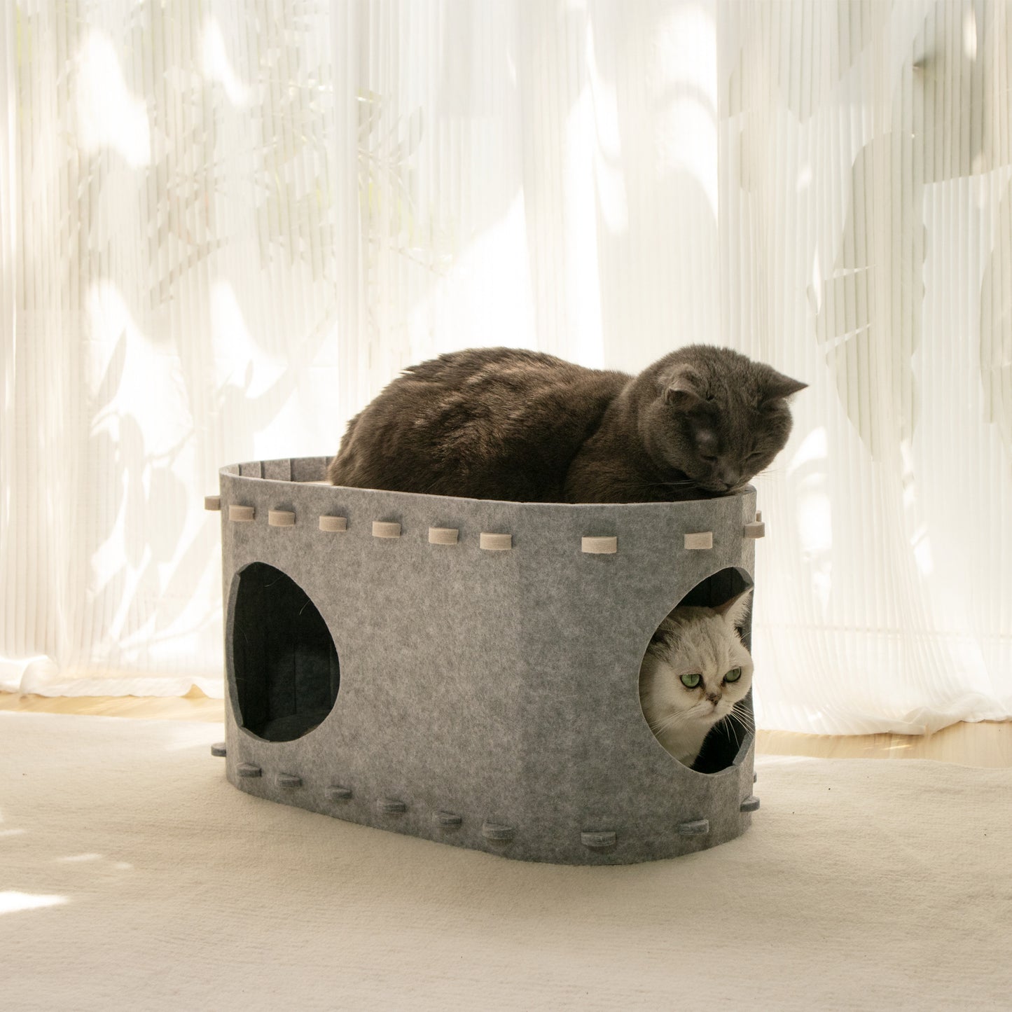 Four-Season Cat Tunnel Bed Double-Layer Large Space Foldable Easy To Care Cat House